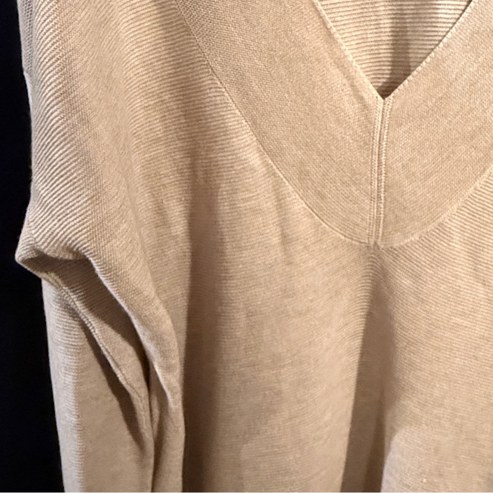 Eileen Fisher Women's Tan Deep V-Neck Knit Sweater Size Lg - Picture 11 of 12